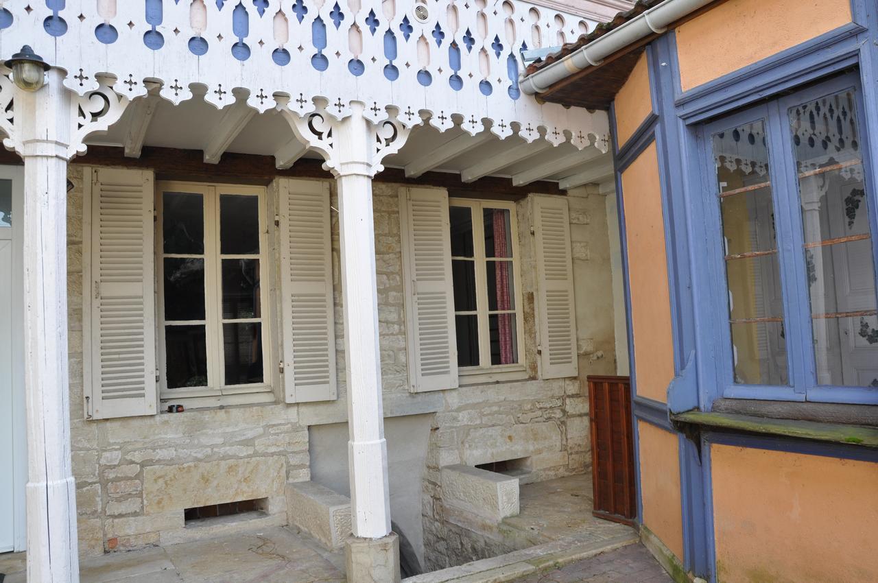 Bed and Breakfast Les Charmilles Saint-Jean-de-Losne Zewnętrze zdjęcie